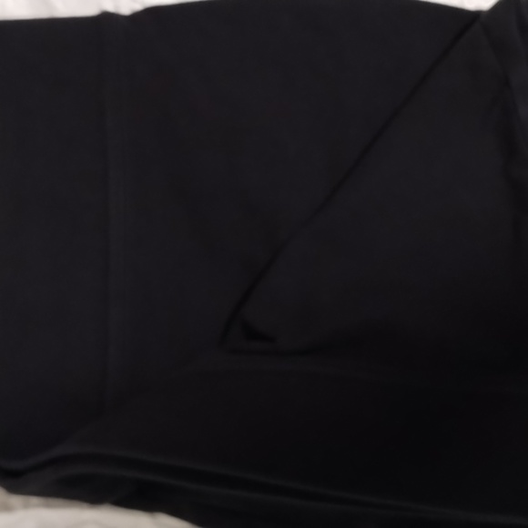 Shorts - Picture 4 of 5